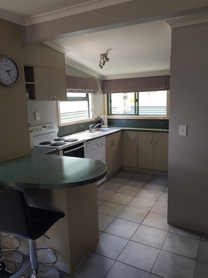 Central Taupo Townhouse Eksteriør bilde